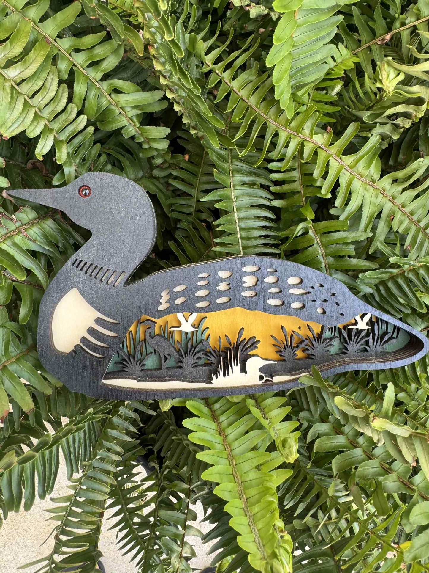 Layered Loon Shelf Sitter
