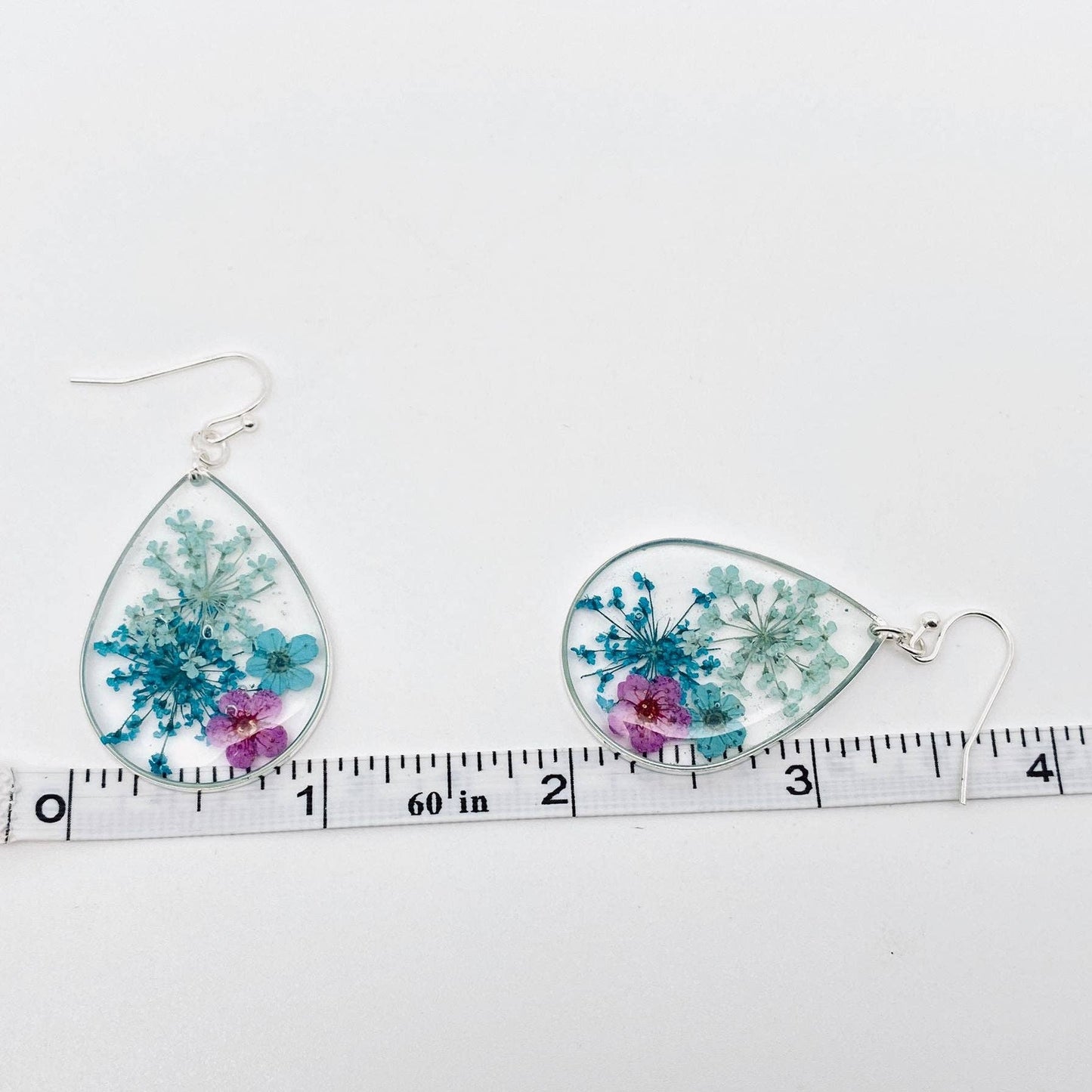 Queen Anne's Lace & Daffodil Flowers Teardrop Earrings