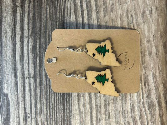 wooden maine flag earrings state shape