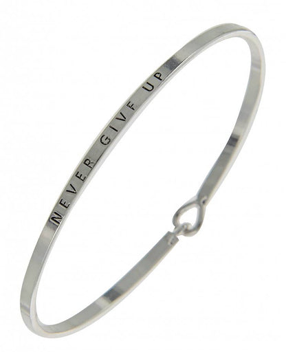 NEVER GIVE UP 3mm Inspired Message Bangle