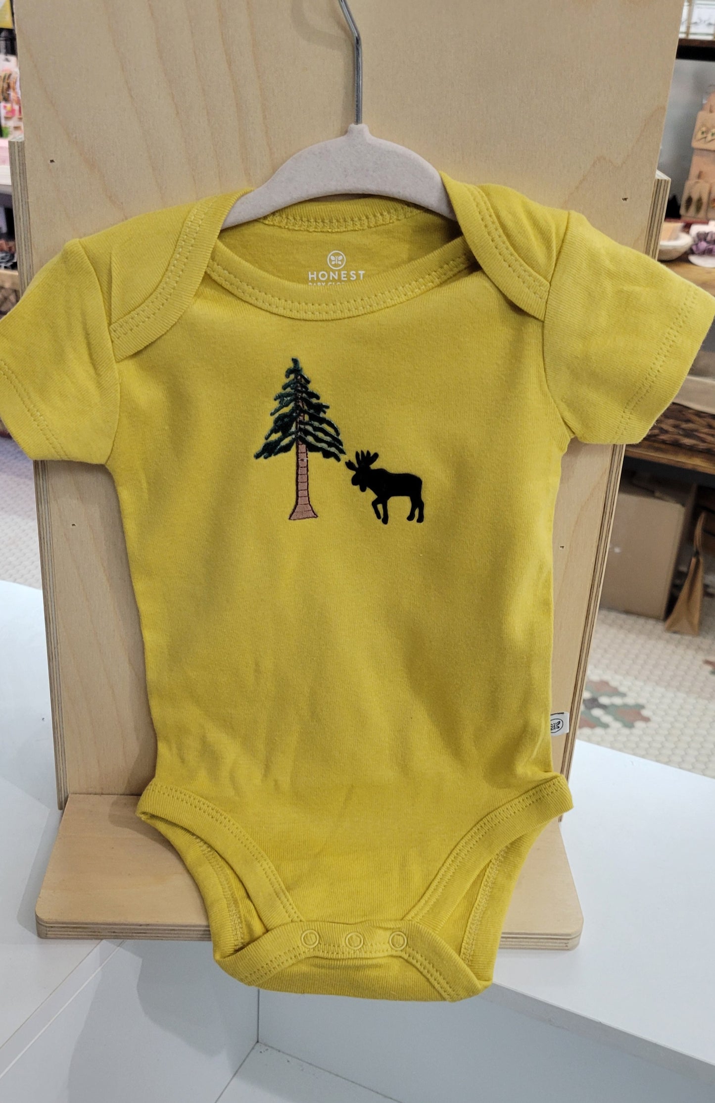 Palomas Onesies 3-6 mo.