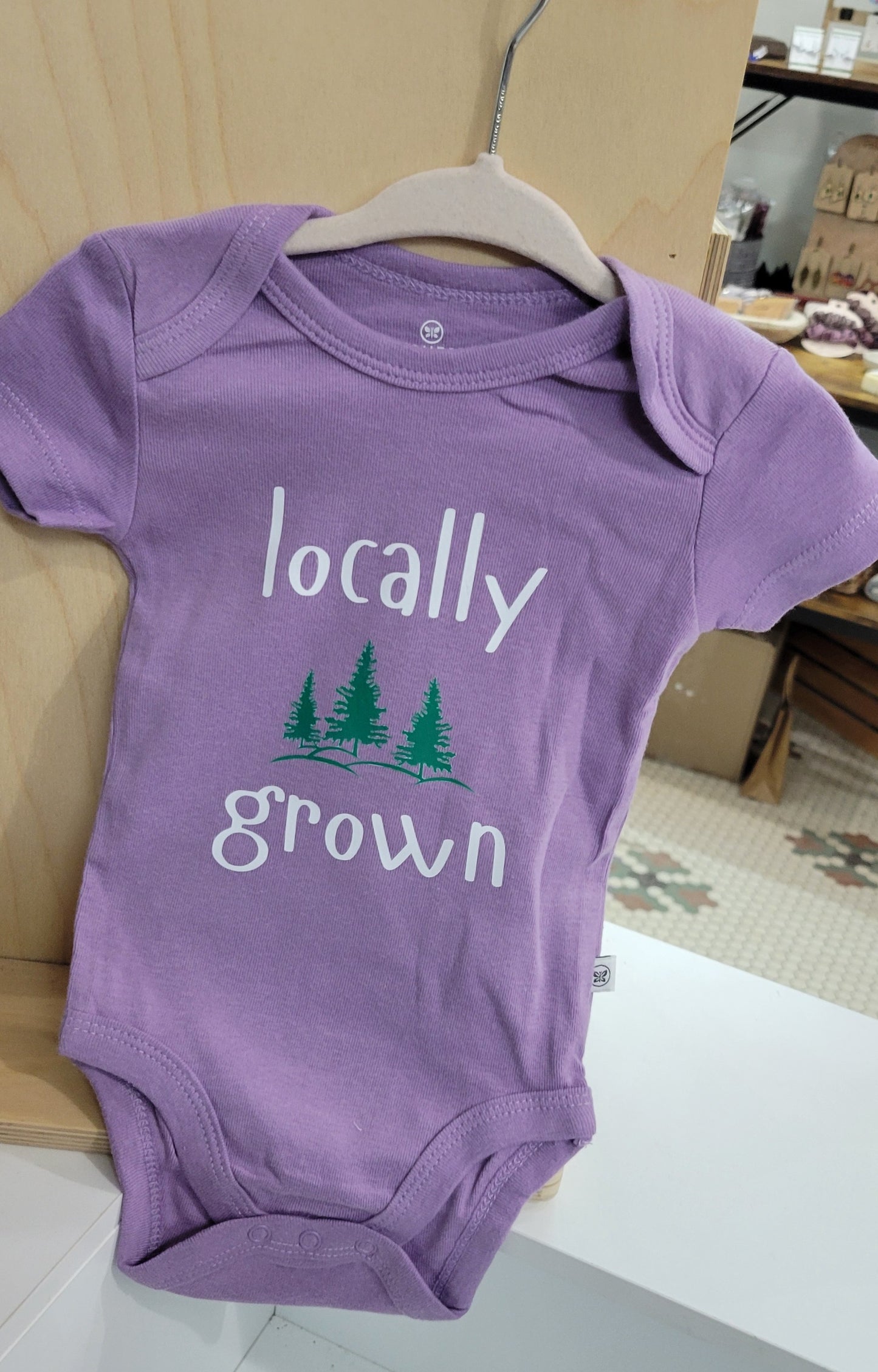 Palomas Onesies 3-6 mo.