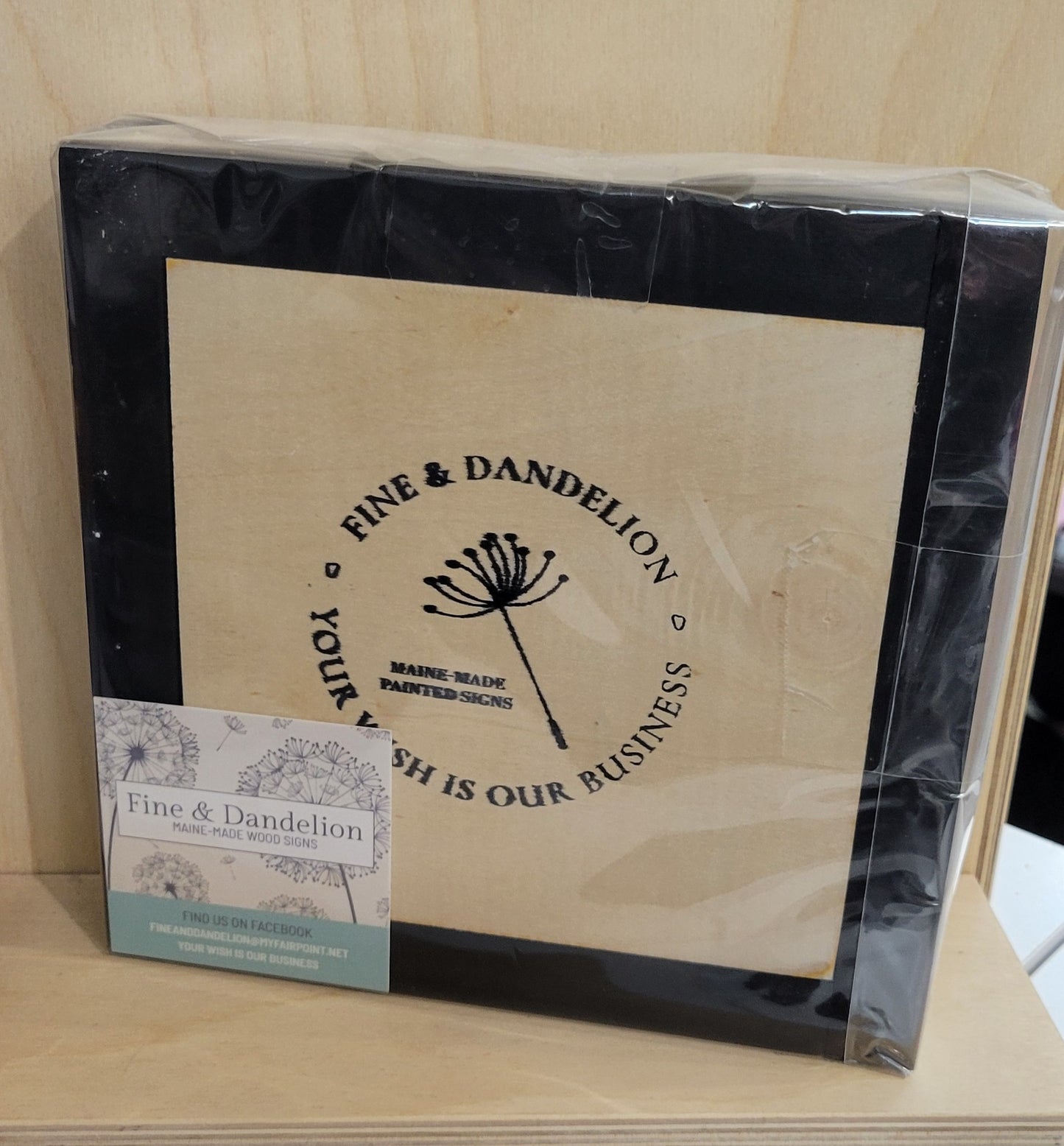 7x7 Framed Maine Signs