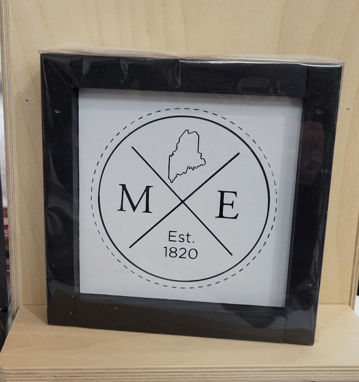 7x7 Framed Maine Signs