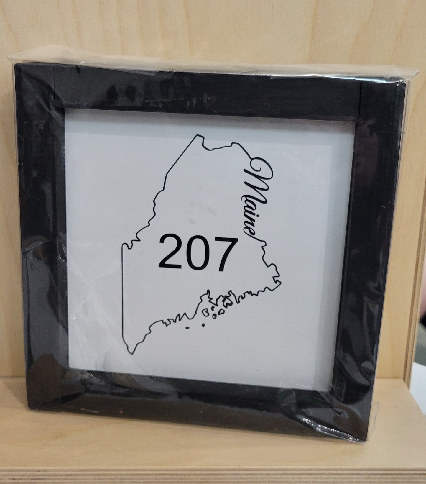 7x7 Framed Maine Signs