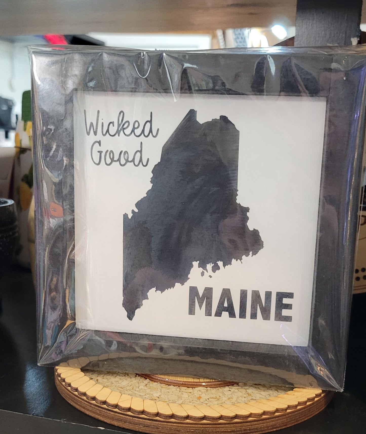 7x7 Framed Maine Signs