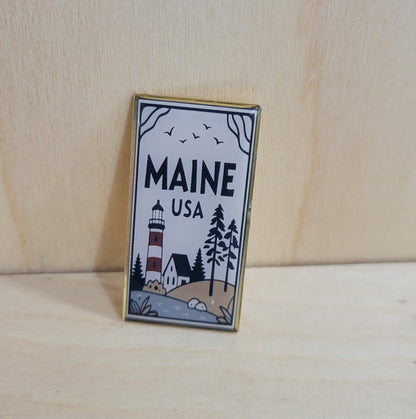 Maine USA Lighthouse Pin