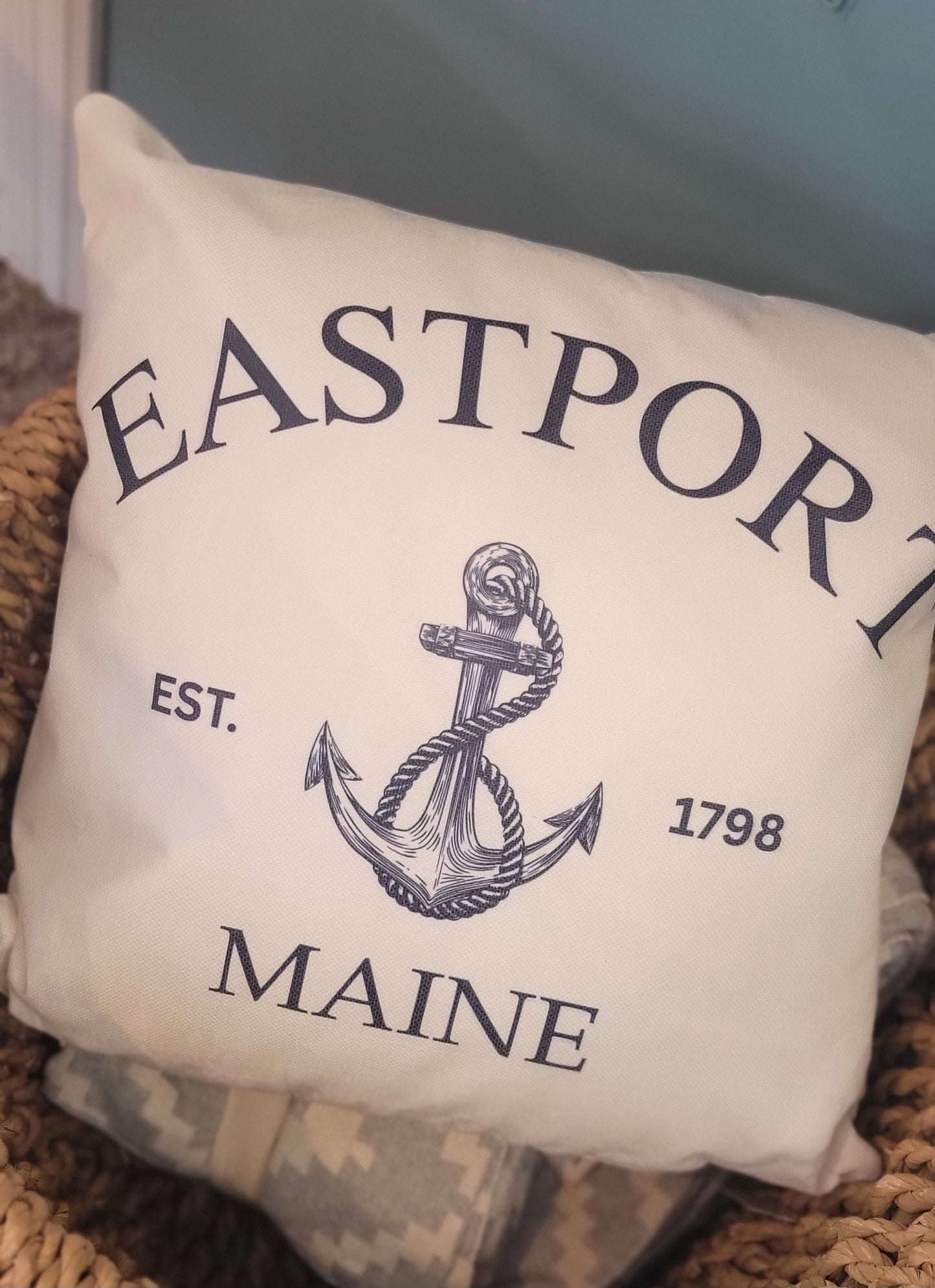 Maine Themed Pillows