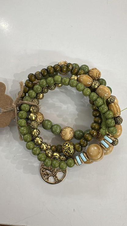 Set of bracelets