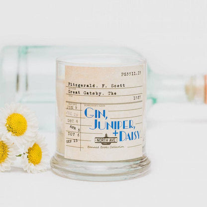 Gin, Juniper + Daisy / The Great Gatsby / book candle
