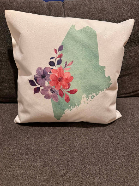 Decorative Maine Themed Pillows