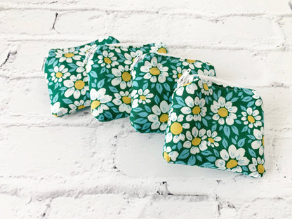 Small Fabric Pouch-Daisies