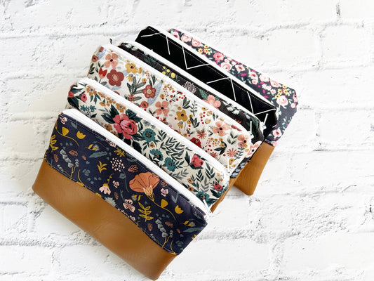 Cosmetic bag, Flat Make up bag, Zipper Pouch, Variety Pack