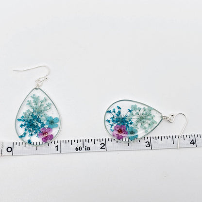 Queen Anne's Lace & Daffodil Flowers Teardrop Earrings