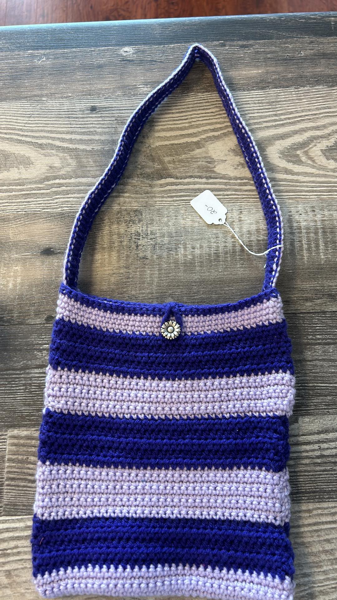 reina small crochet bags