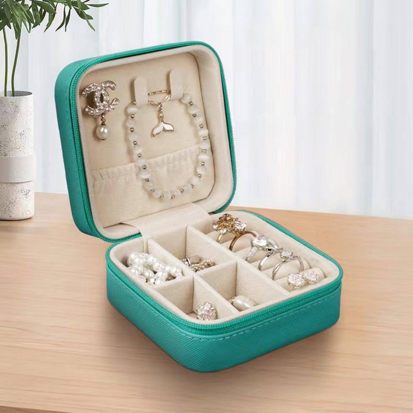 Zip Around Square Jewelry Organizer Box