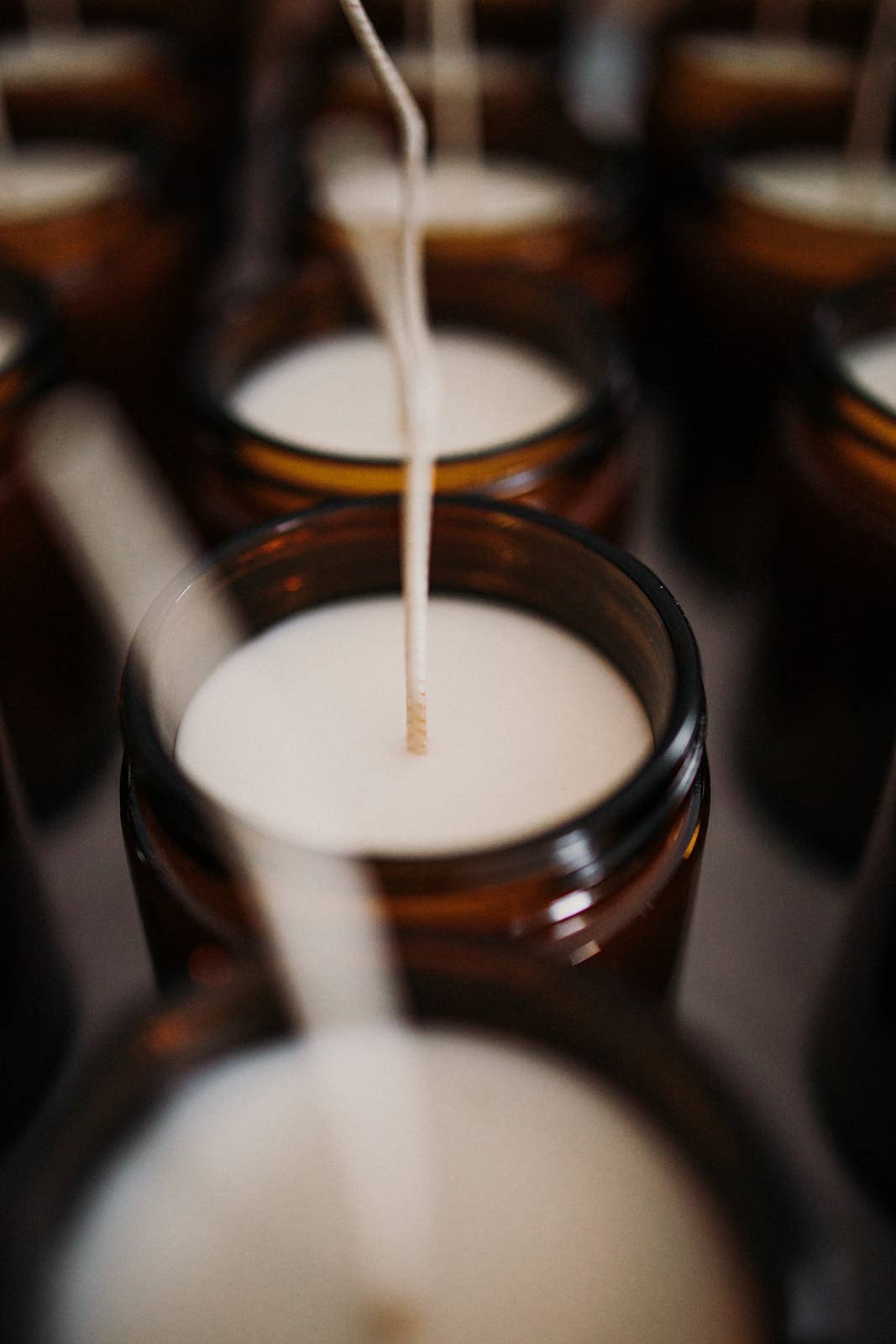 LOON amber natural soy candle-Cranberry Woods
