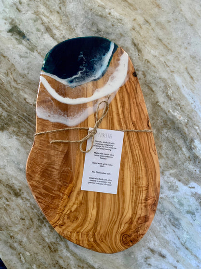 11" - 12" Pipsqueak Olive Wood Cheese Board