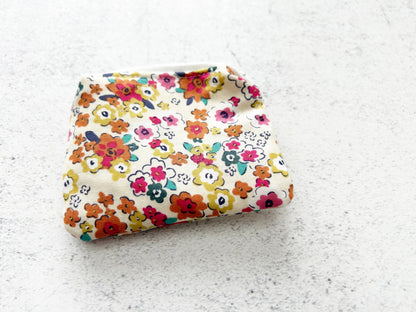 Small Fabric Pouch-Dainty Floral