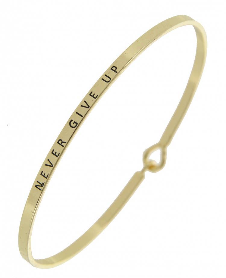 NEVER GIVE UP 3mm Inspired Message Bangle
