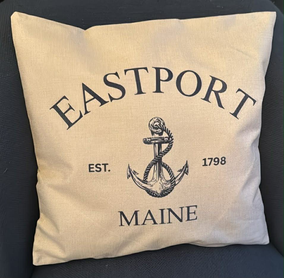 Maine Themed Pillows