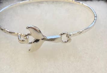 Whale Tail Brass Hook Casting Bangle Bracelet