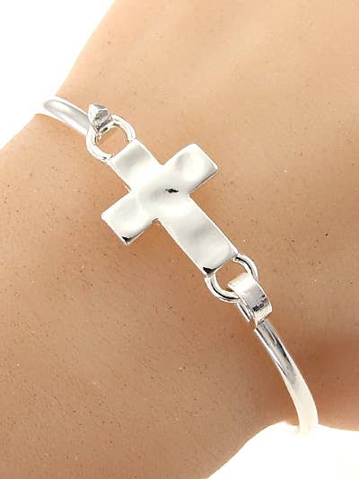 Silver Hammered Silver Cross Brass Casting Bangle