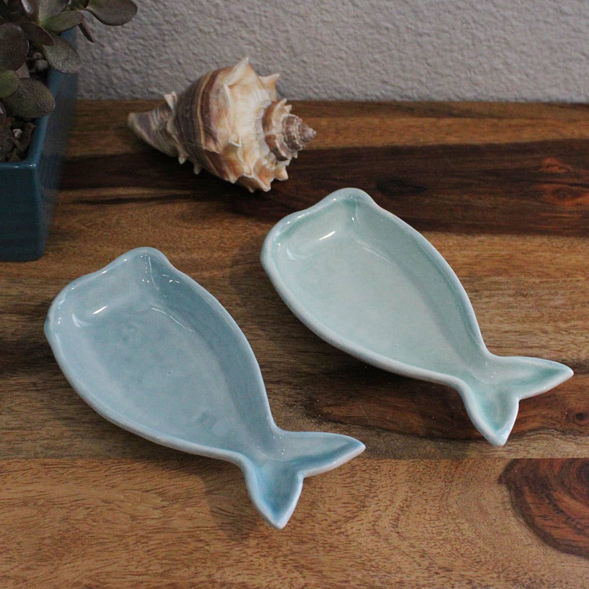 Ceramic Whale 6.25" Dish