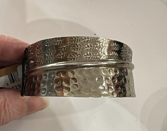 Anju Textured Bracelet