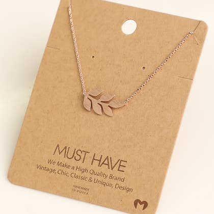 Fame Accesories Dainty Leaf Pendant Necklace Gold